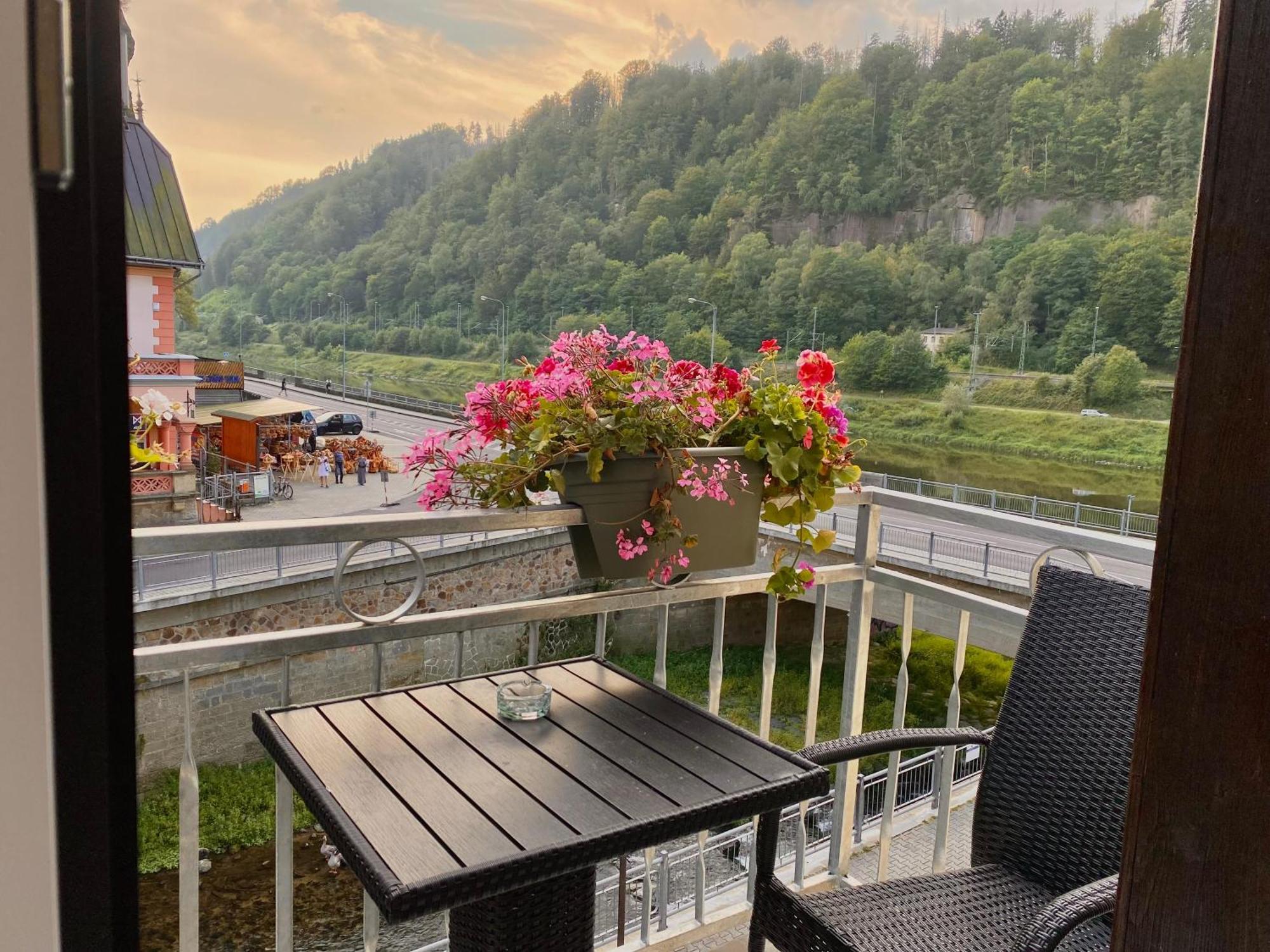 Hotel Labe Hřensko Eksteriør bilde